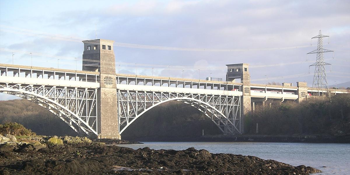 Pont Britannia Llun Wikimedia Commons