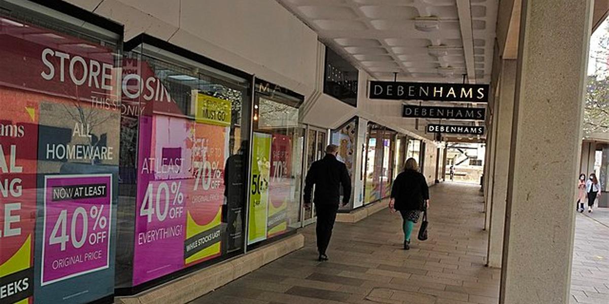 Debenhams Caerdydd