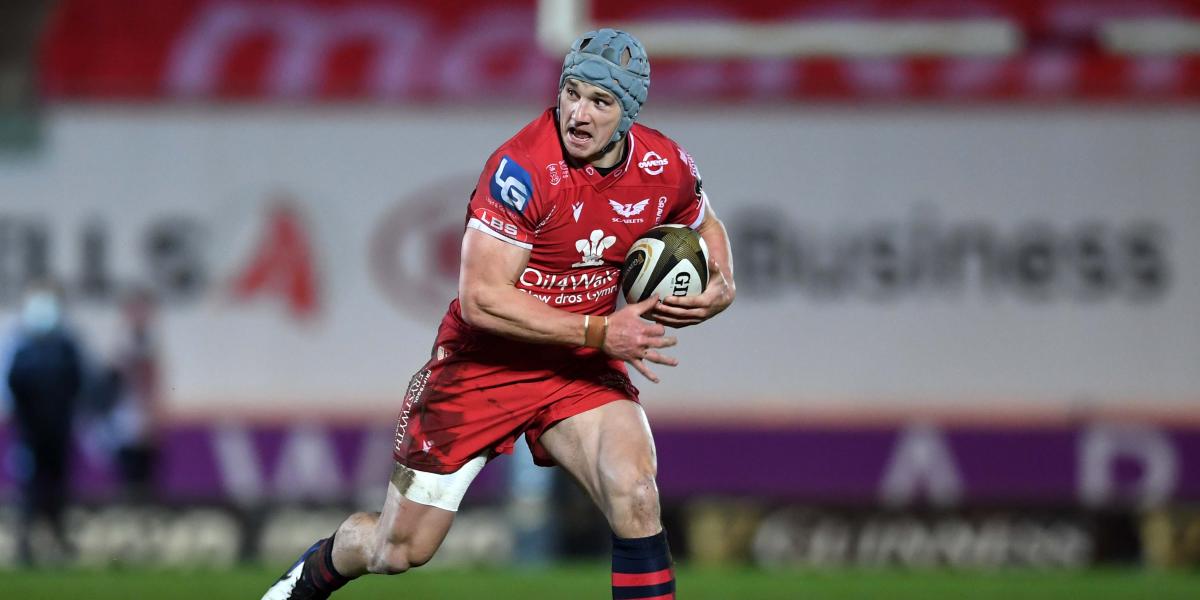 Jonathan Davies Scarlets - Llun Huw Evans