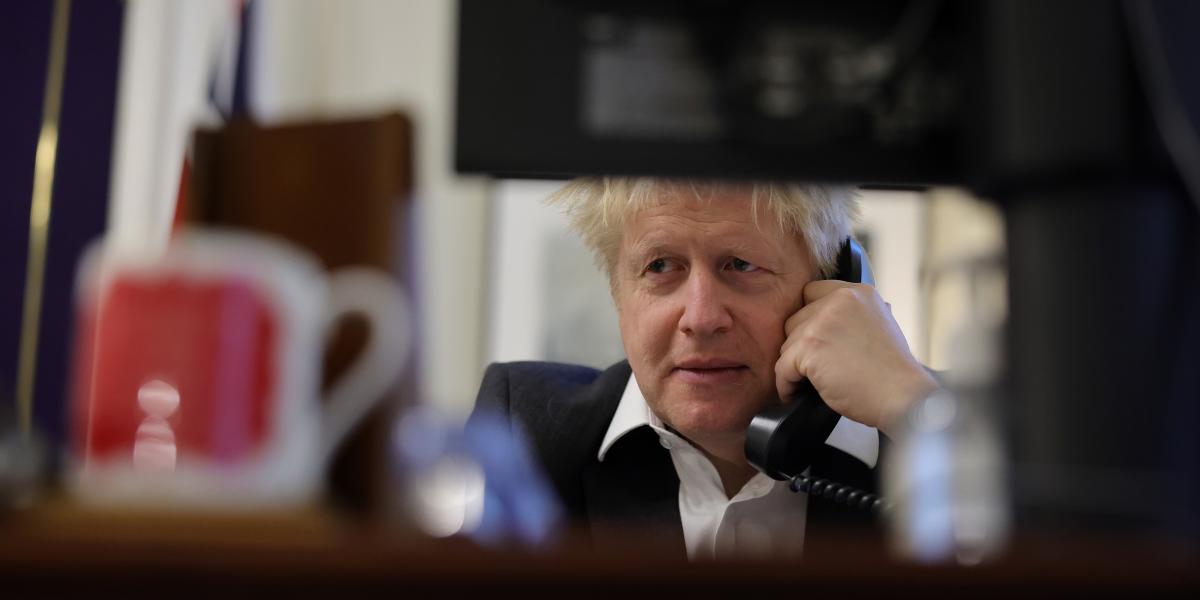 Boris Johnson (Llun Rhif 10)
