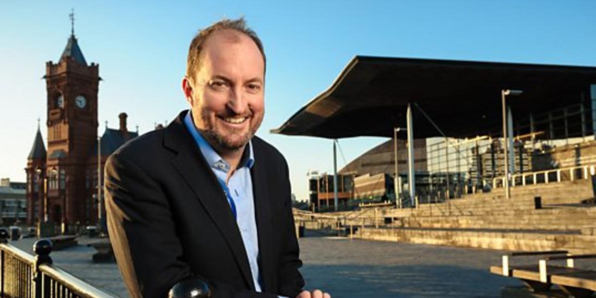 Guto Harri YBYEL