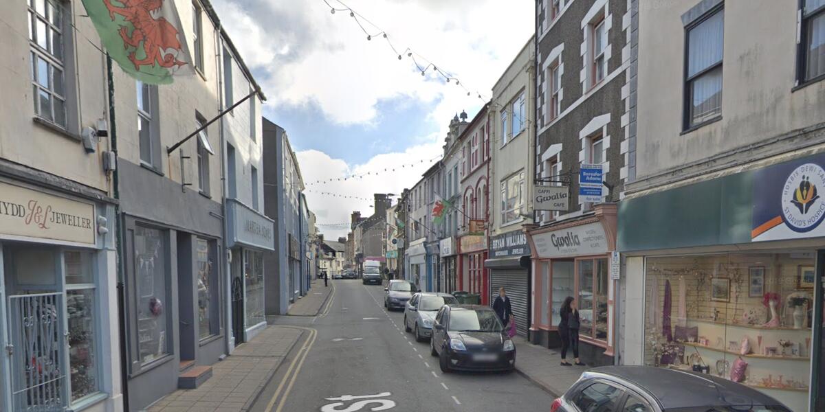 pwllheli.jpg