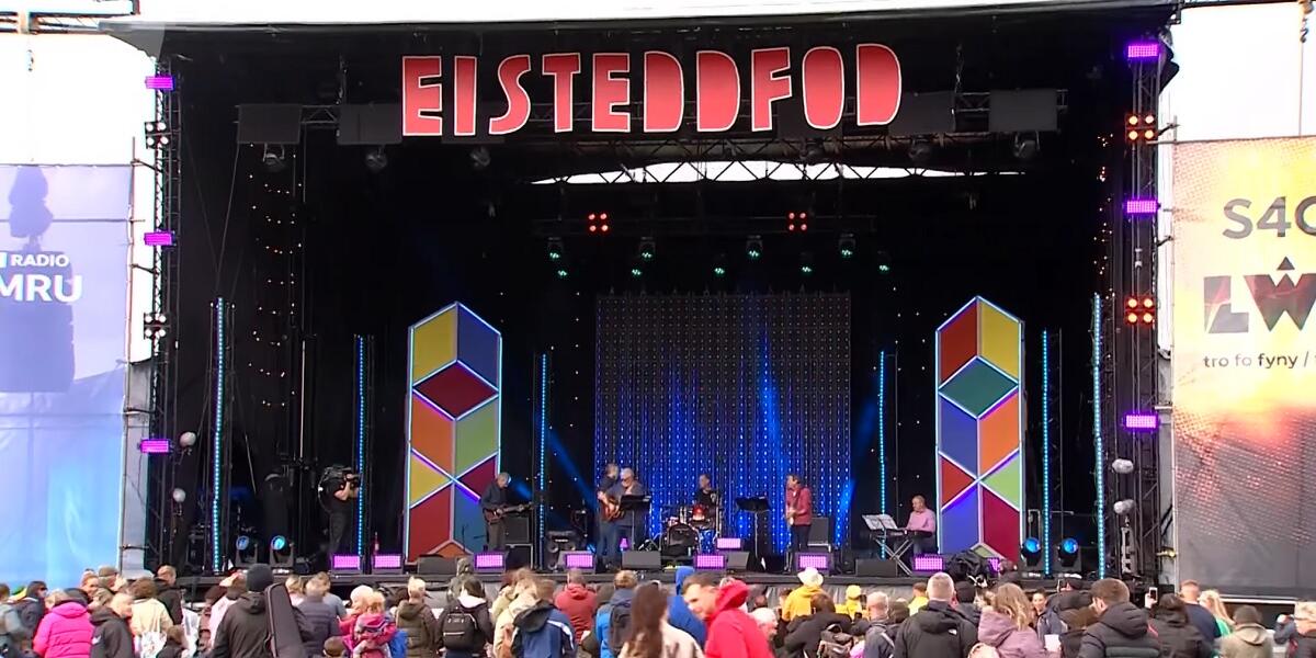 Llwyfan yr Eisteddfod