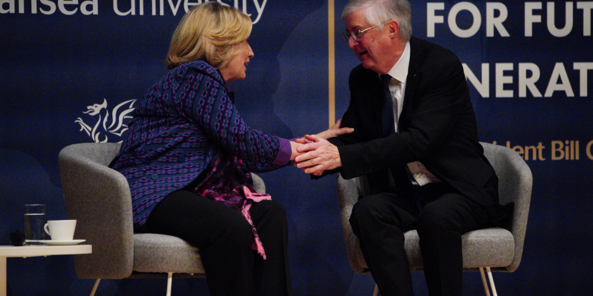 Mark Drakeford a Hillary Clinton