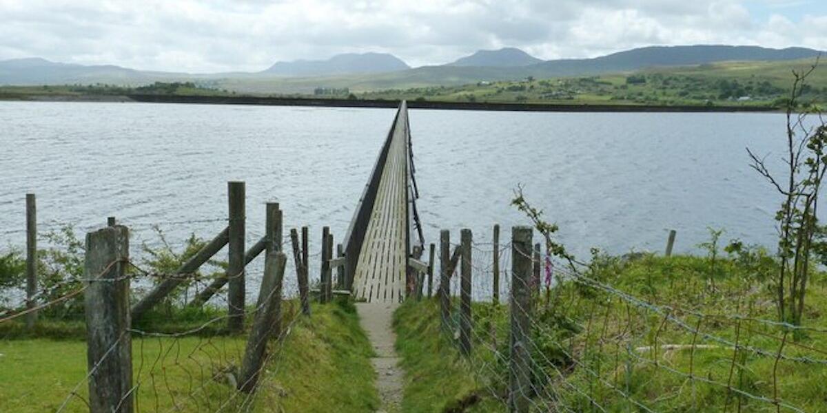 Pont Troed Llyn Trawsfynydd