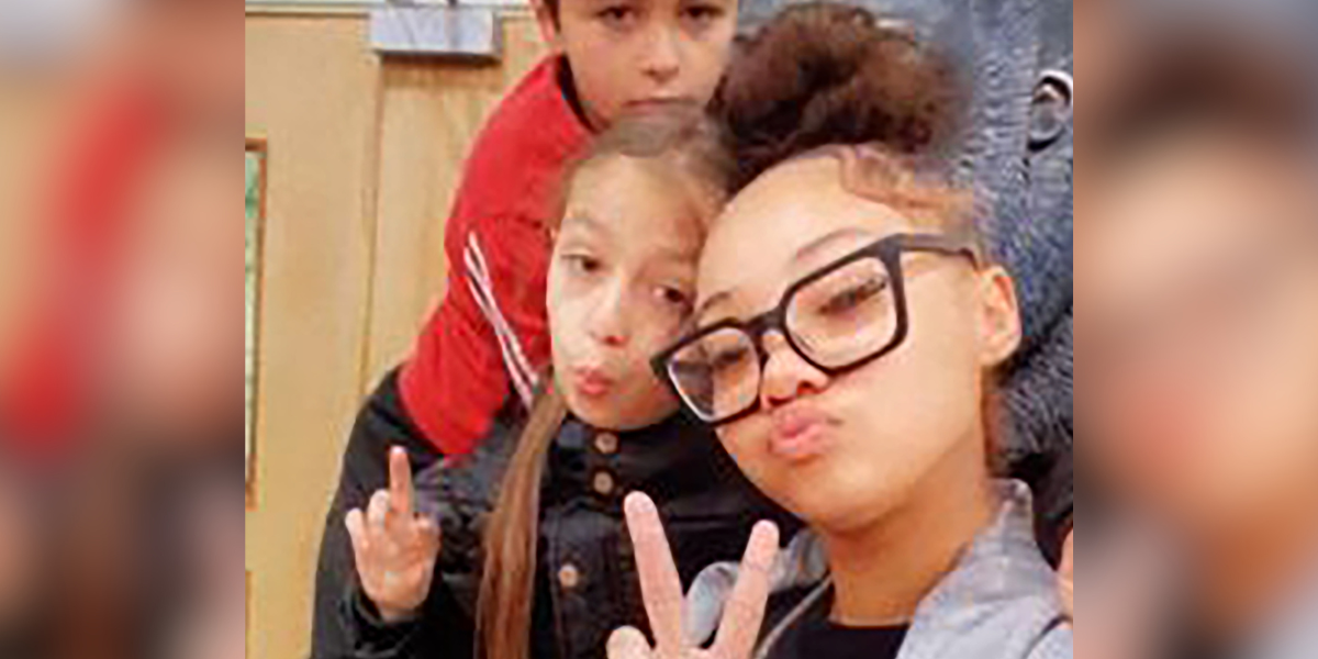 Khandi, Amelia a Malik
