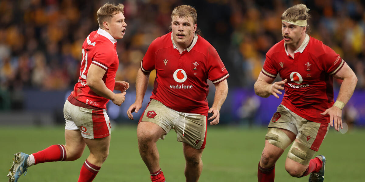 Awstralia v Cymru