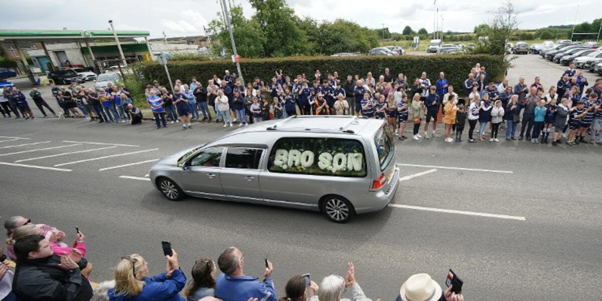 Angladd Rob Burrow