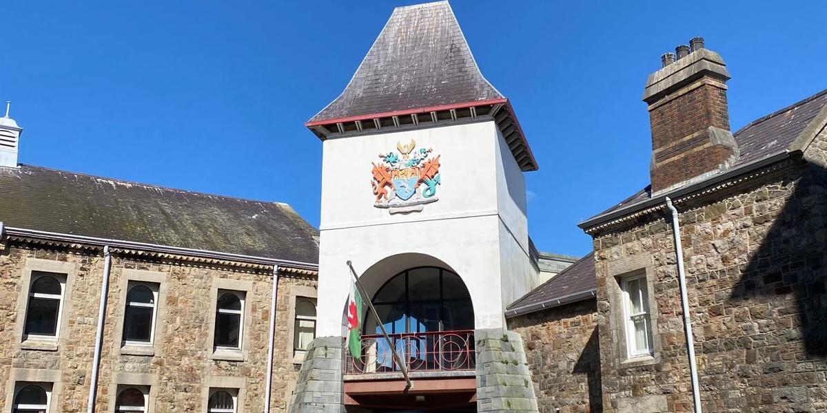 Pencadlys Cyngor Gwynedd