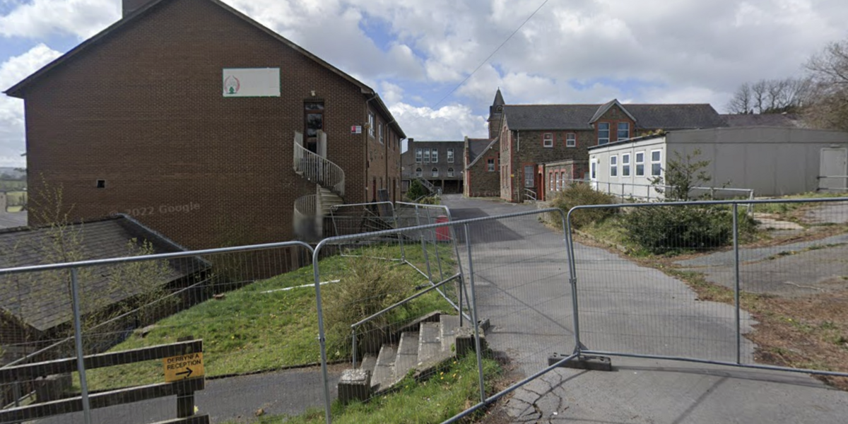 Hen Ysgol Dyffryn Teifi