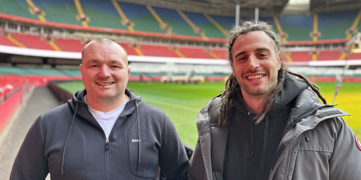 Ken Adams a Josh Navidi
