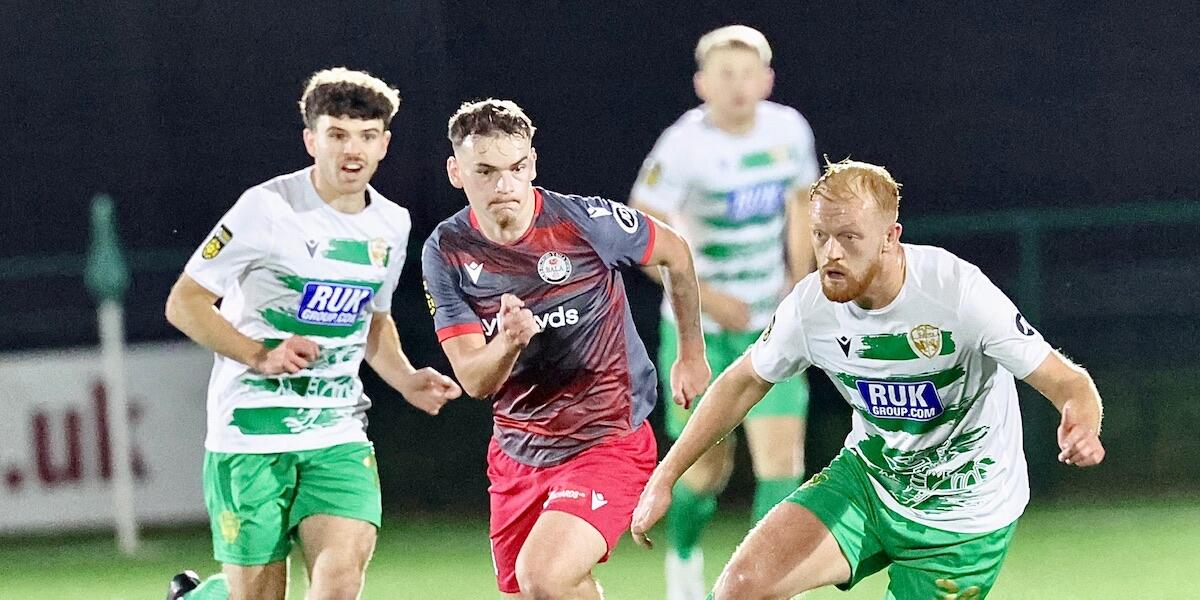 Y Seintiau Newydd v Y Bala