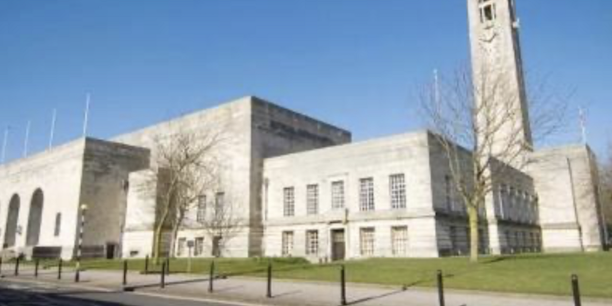 Guildhall Abertawe