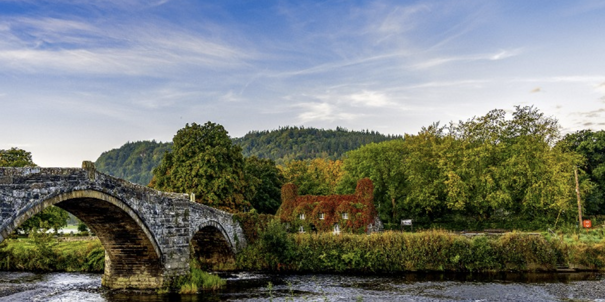 Llanrwst (wochit)