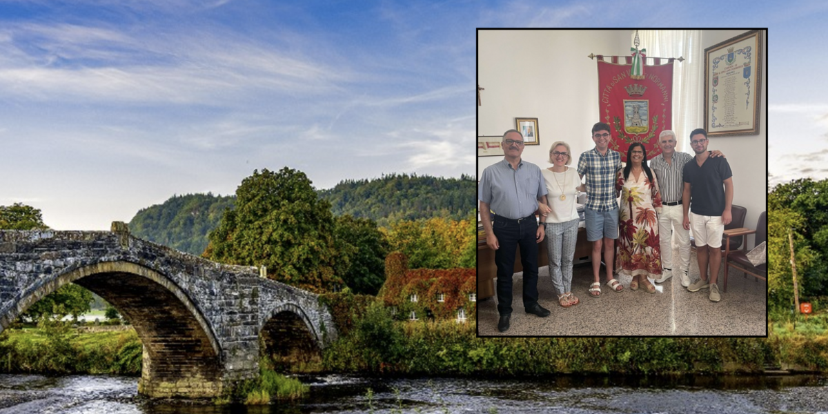 Llanrwst efeillio