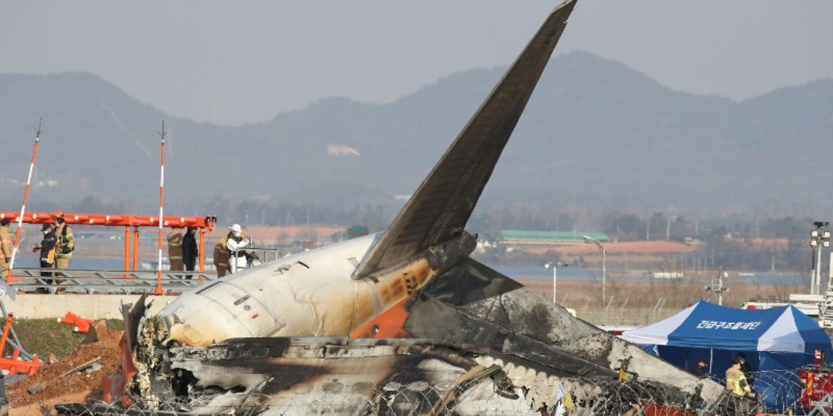 Damwain awyren yn ne Korea
