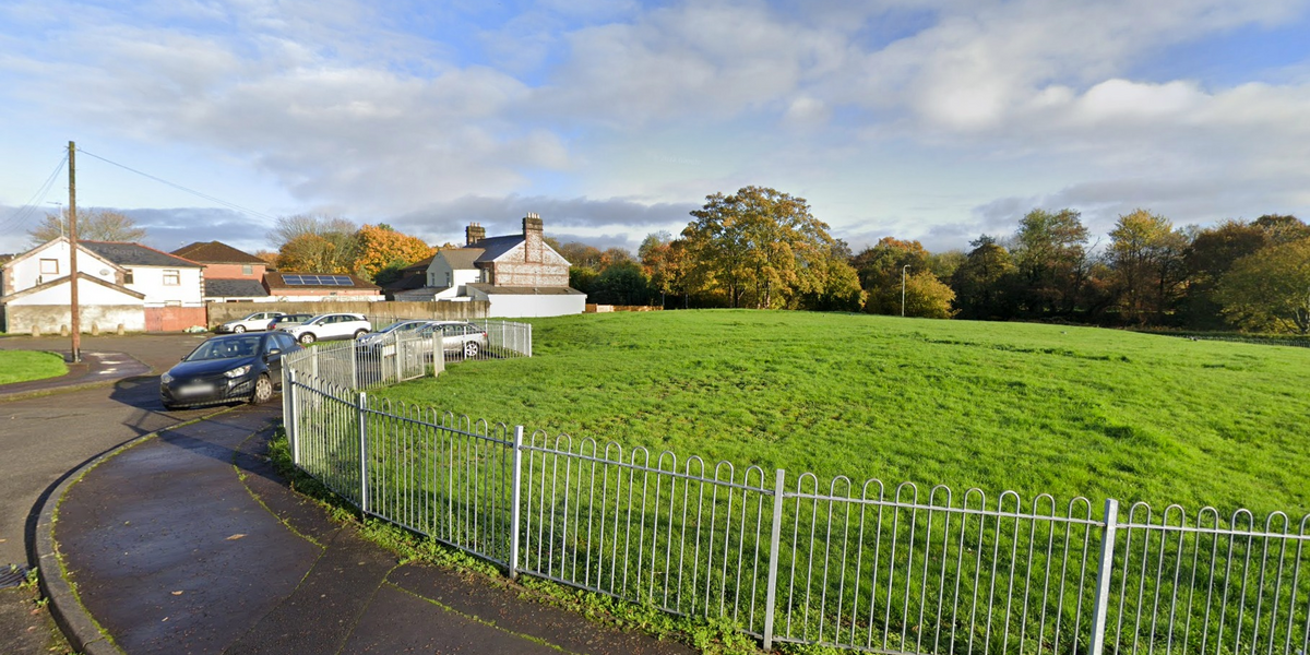 Radyr Close Court