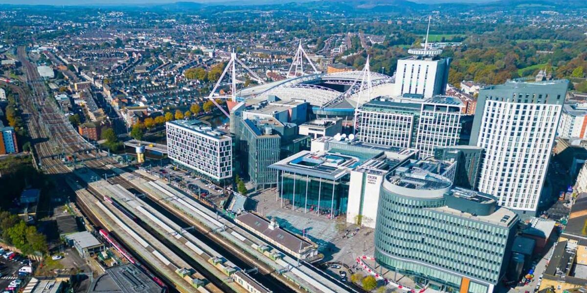 Caerdydd
