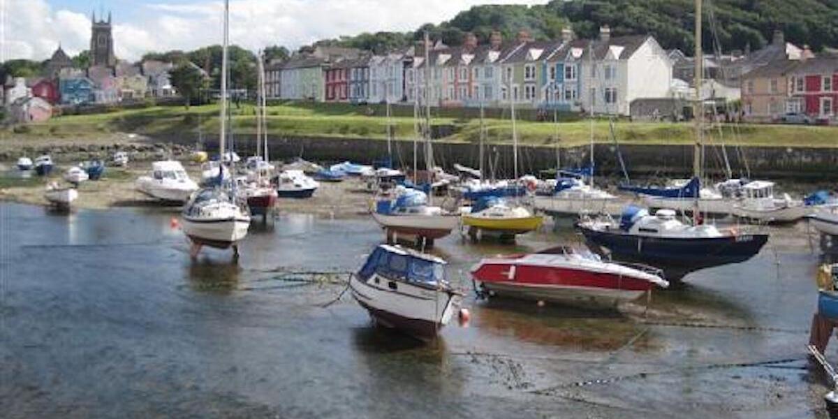 Harbwr Ceredigion