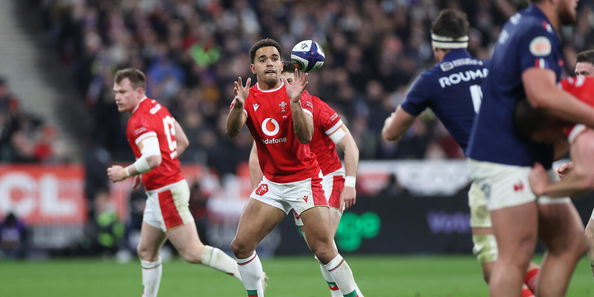 Ffrainc v Cymru