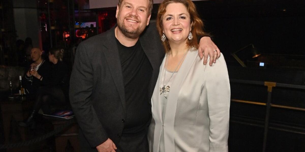 Ruth Jones a James Corden