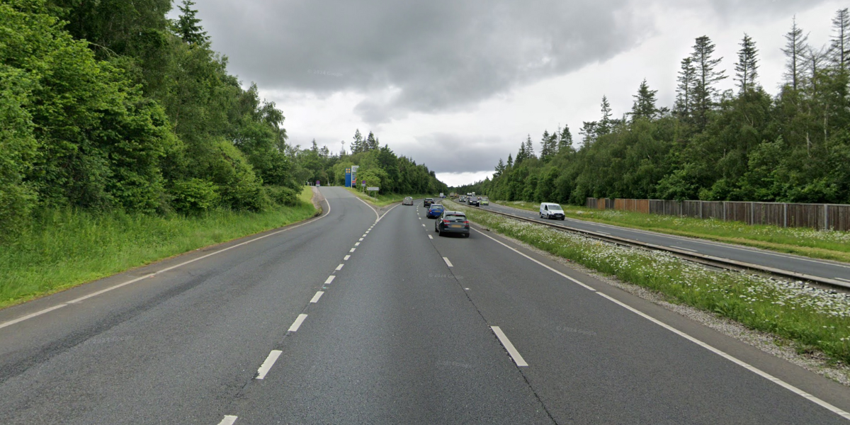 Lon yr A55 ger gwasanaethau Cinmel