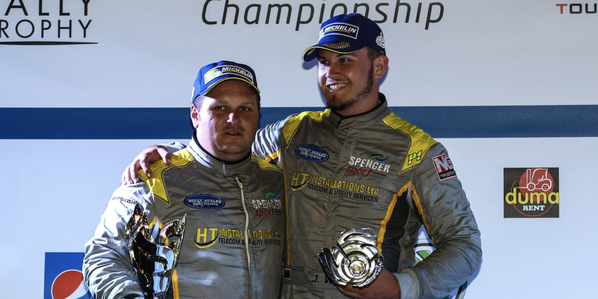 Dai Roberts / James Williams