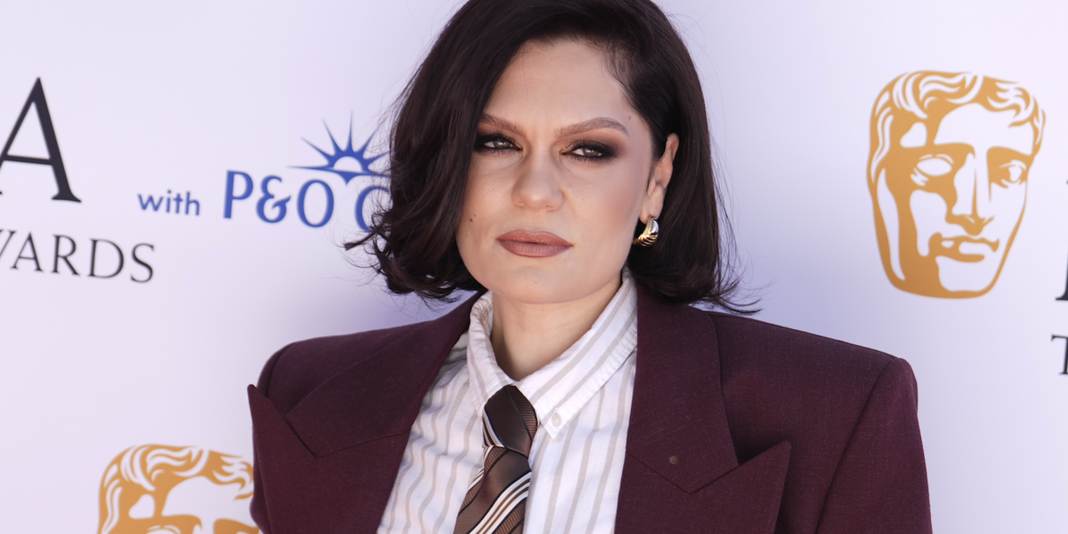 Jessie J yn y Baftas 