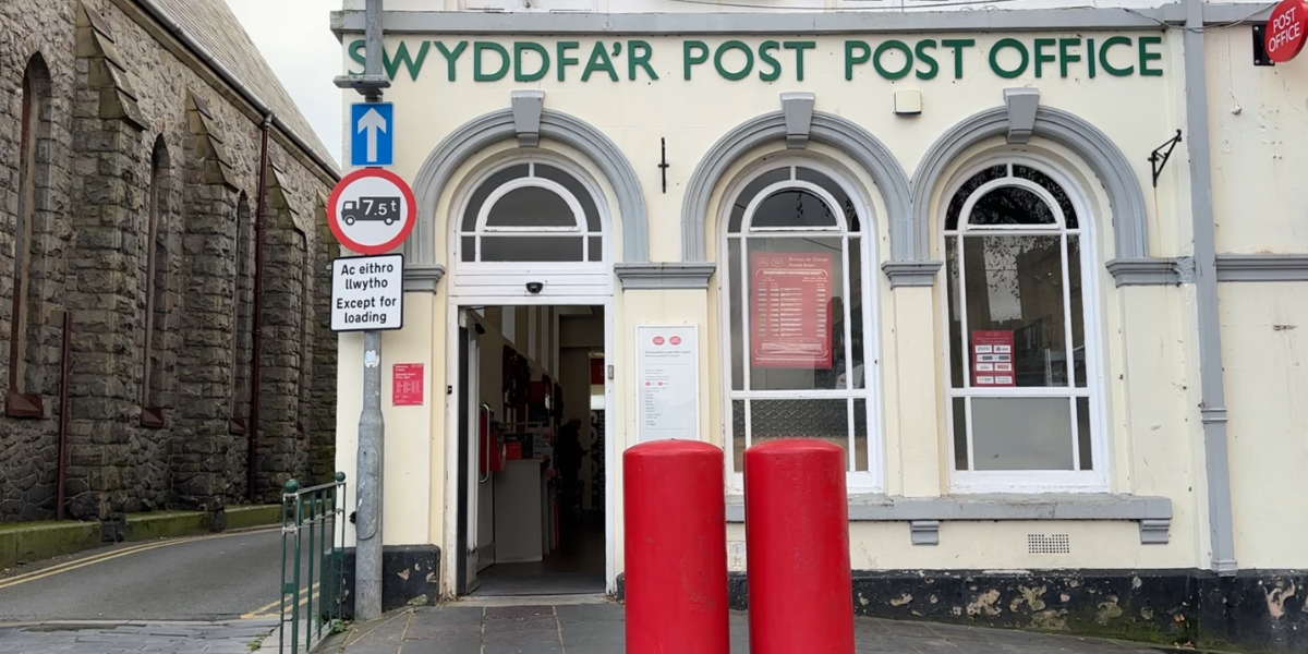 Swyddfa'r post Caernarfon