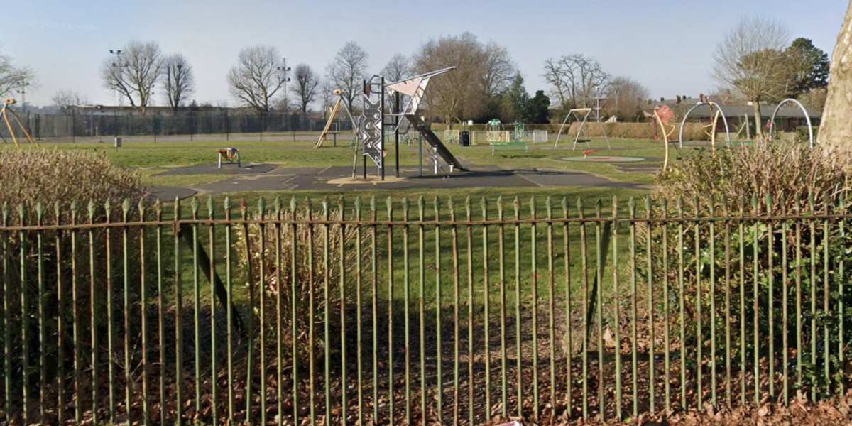 Parc cgwarae yn Winsford