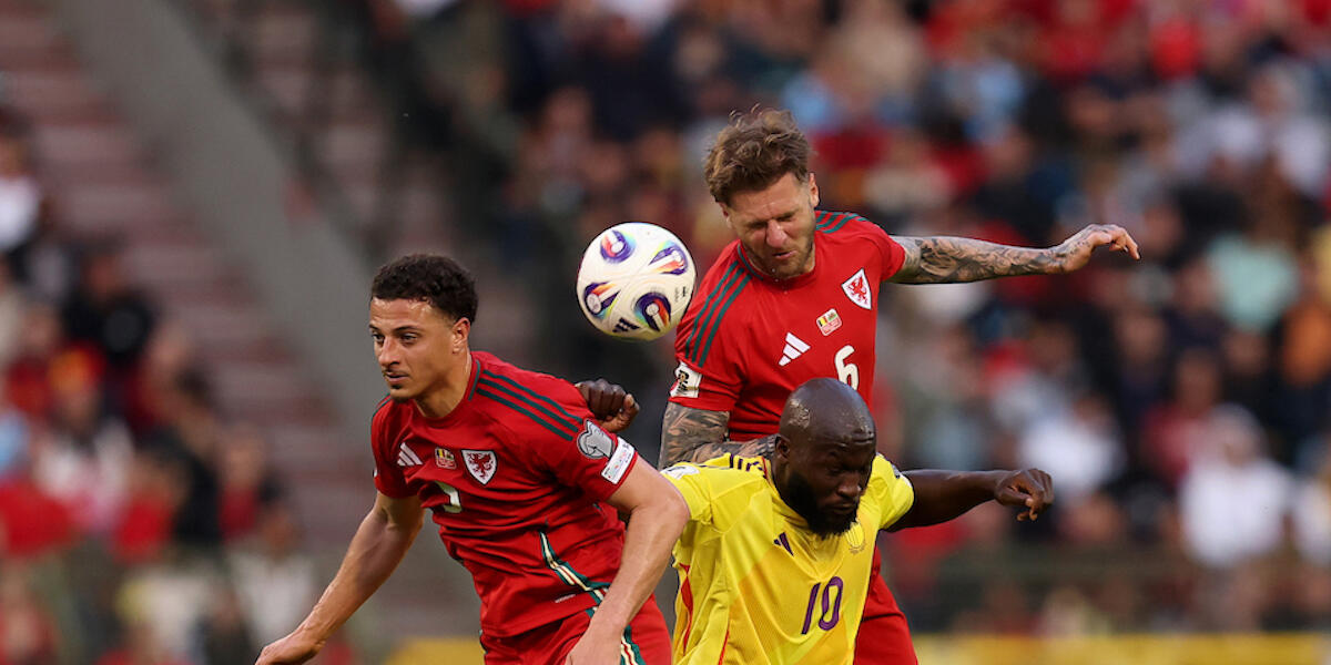 Ethan Ampadu a Joe Rodon