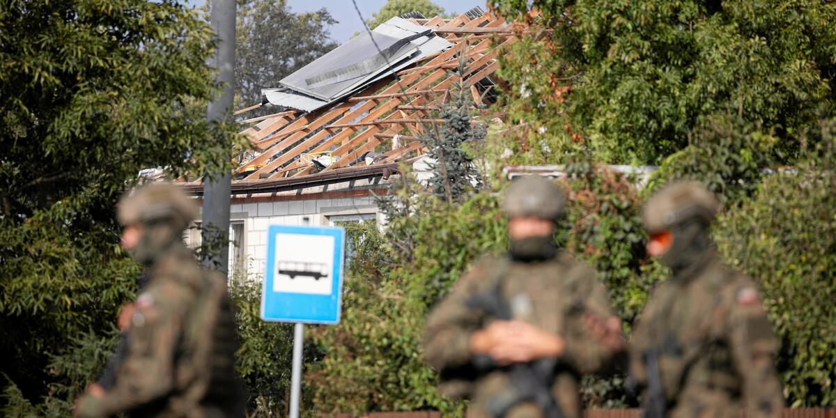 Gwlad Pwyl - Dronau Rwsia (Reuters)