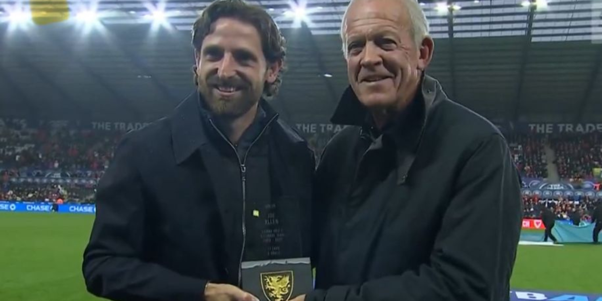 Anrhydeddu Joe Allen 