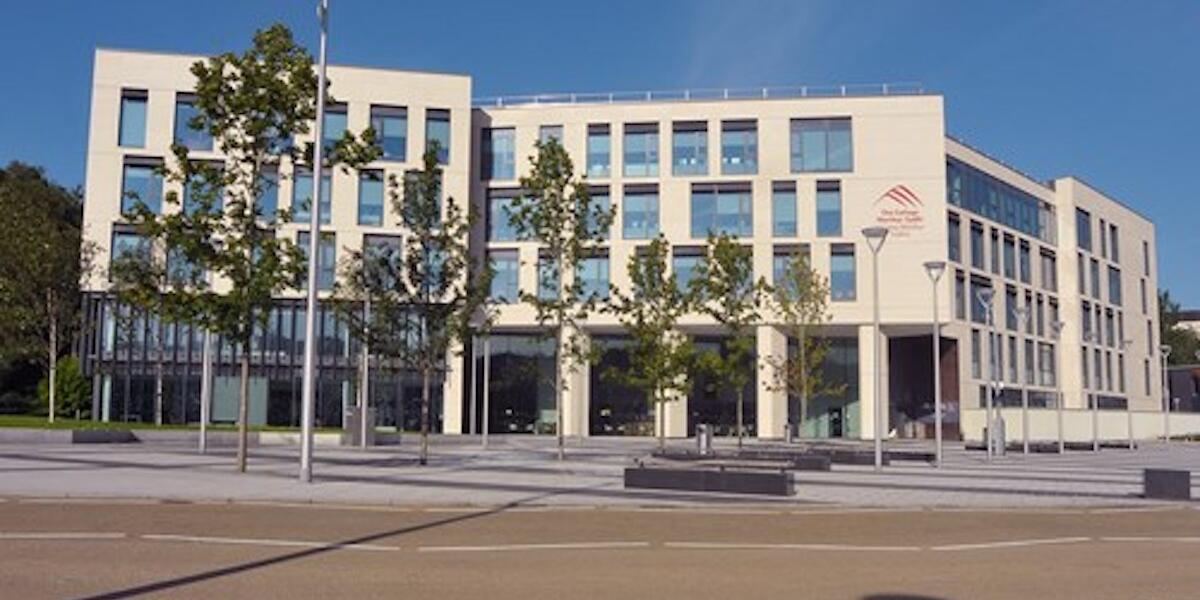 Coleg Merthyr
