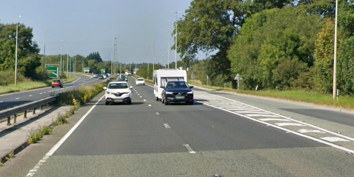 Cyffordd 32
