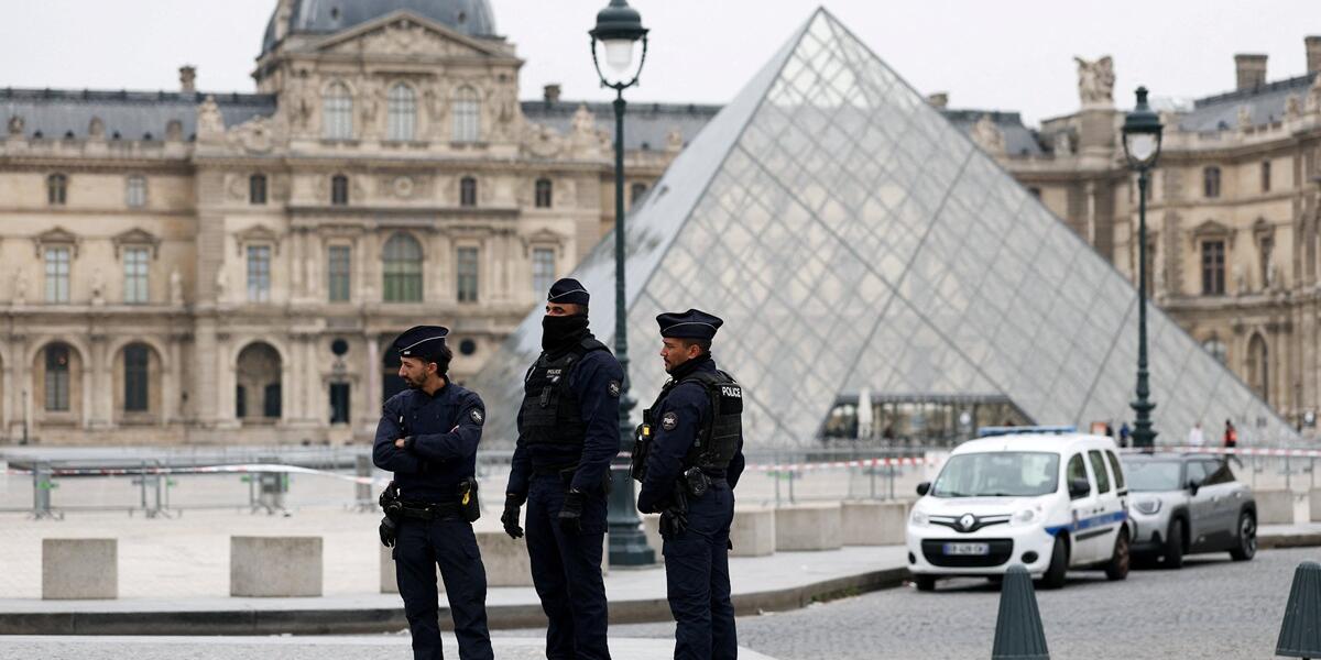 Lladrad y Louvre