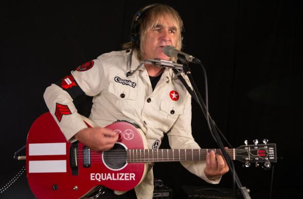 Mike Peters 
