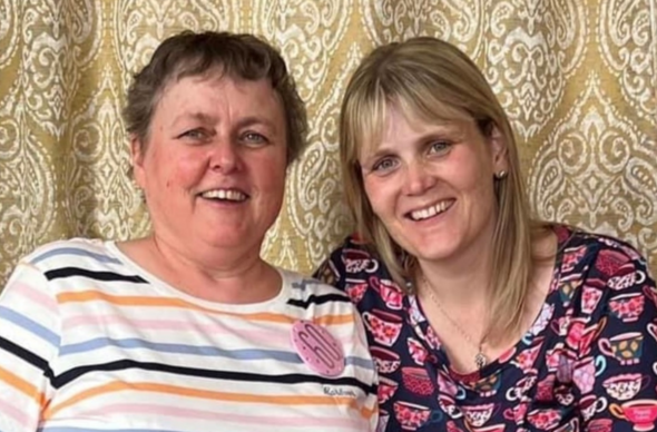 Cheryl Woods a Sarah Smith