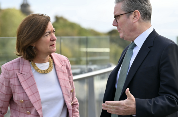 Eluned Morgan a Starmer 