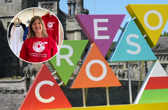 Laurel Davies / Eisteddfod yr Urdd
