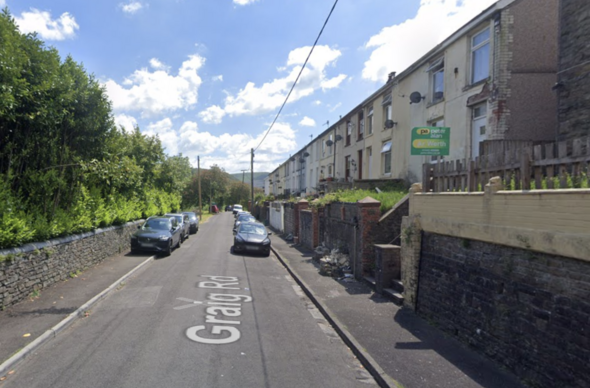 Ffordd y Graig, Ynyshir