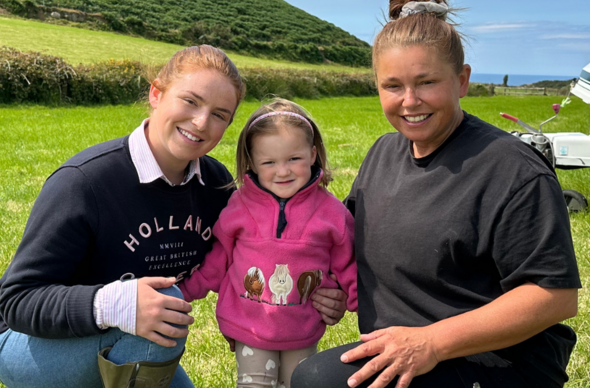 Gwenno a Louise Williams