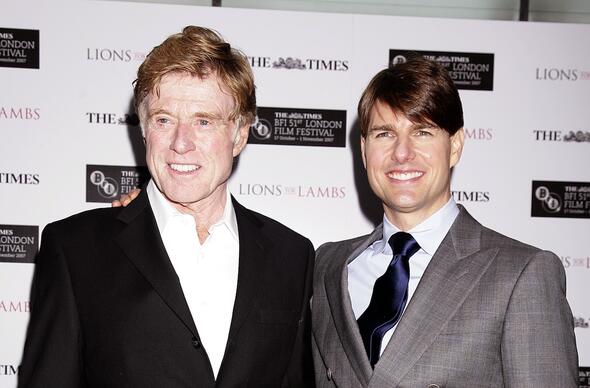 Llun: Robert Redford (yn y siwt du) a Tom Cruise
