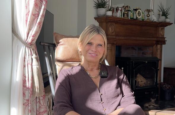 Elen Hughes.jpg