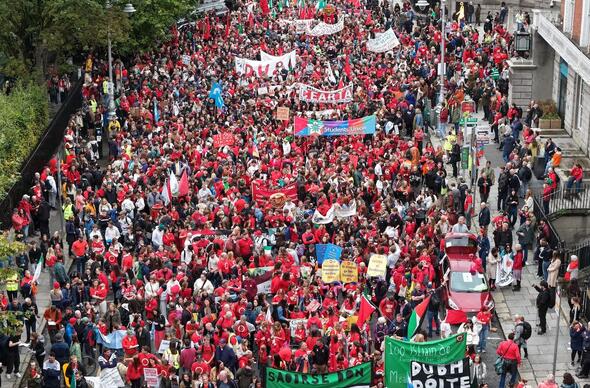 Protest iaith Wyddeleg