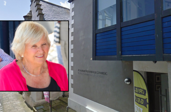 Vicky MacDonald, yr Academi Frenhinol Gymreig