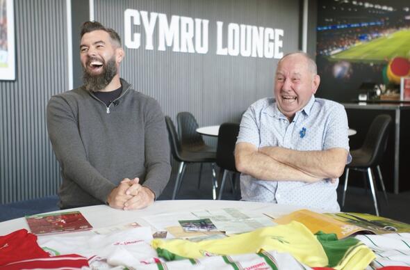 Joe Ledley a Chris Griffiths