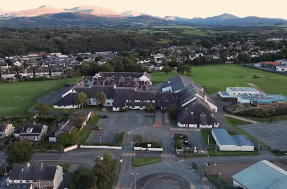 Ysgol Friars (ITV)