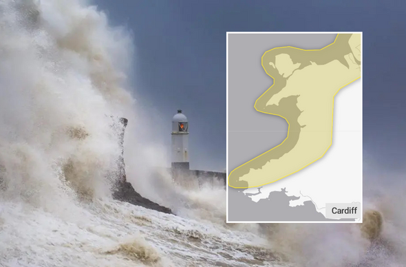 Rhybudd tywydd storm