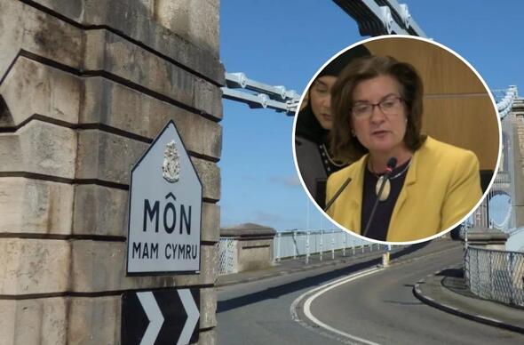 Eluned Morgan Pont Menai